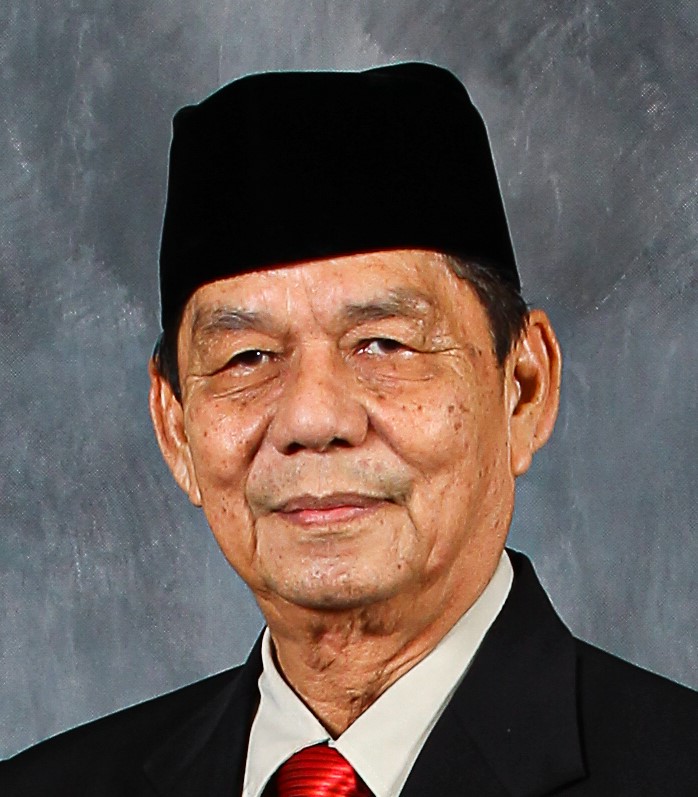Photo - Aziz bin Ariffin, YB Senator Datuk Haji
